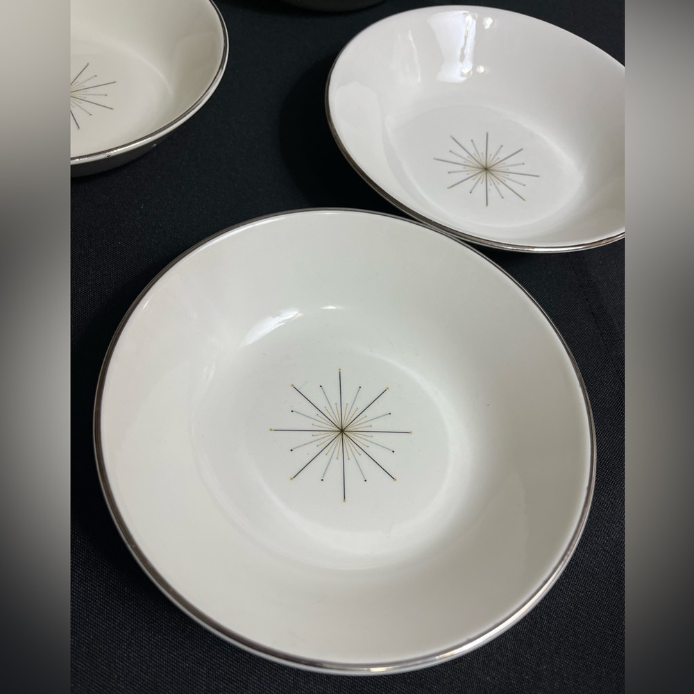 Vintage 4 mid-century modern atomic berry bowls